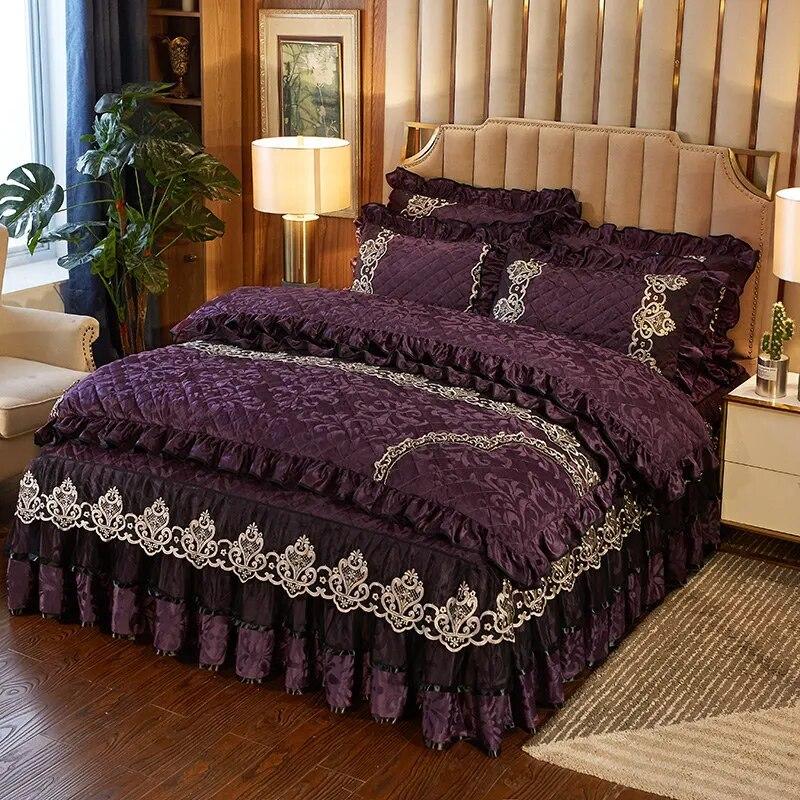 Европейский бархатный комплект постельного белья King Size из 4 предметов, роскошное одеяло, стеганая кружевная юбка, мягкая теплая королева с двумя наволочками
