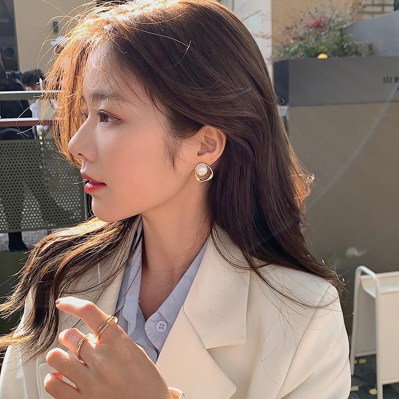 Модные серьги с имитацией жемчуга неправильной формы, женские серьги для помолвки, элегантные серьги-гвоздики для вечеринки, подвеска AVE