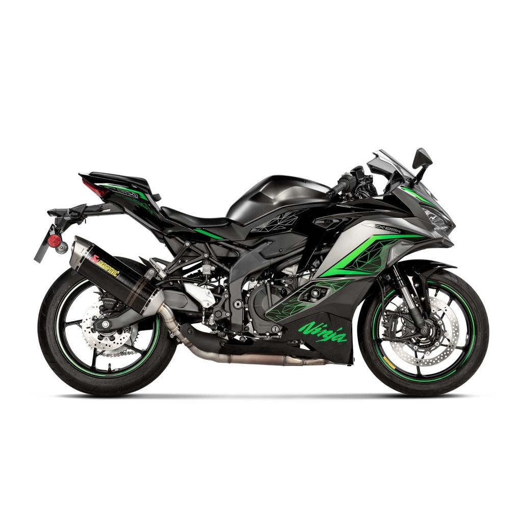 AKRAPOVIC Slip Online Carbon JMCA NINJA ZX-25R/RR S-K2SO10-HRCJPP