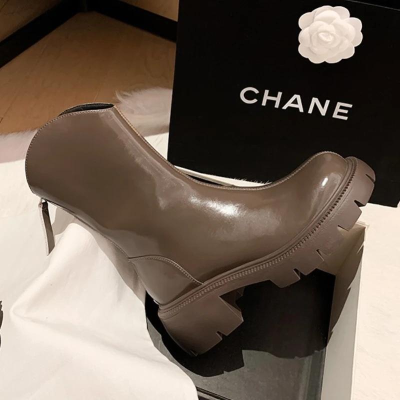 Женская обувь 2024 Высокое качество Молния Женские ботинки Зимние теплые Круглый носок Однотонные Средняя голень Массивный каблук Модные ботинки