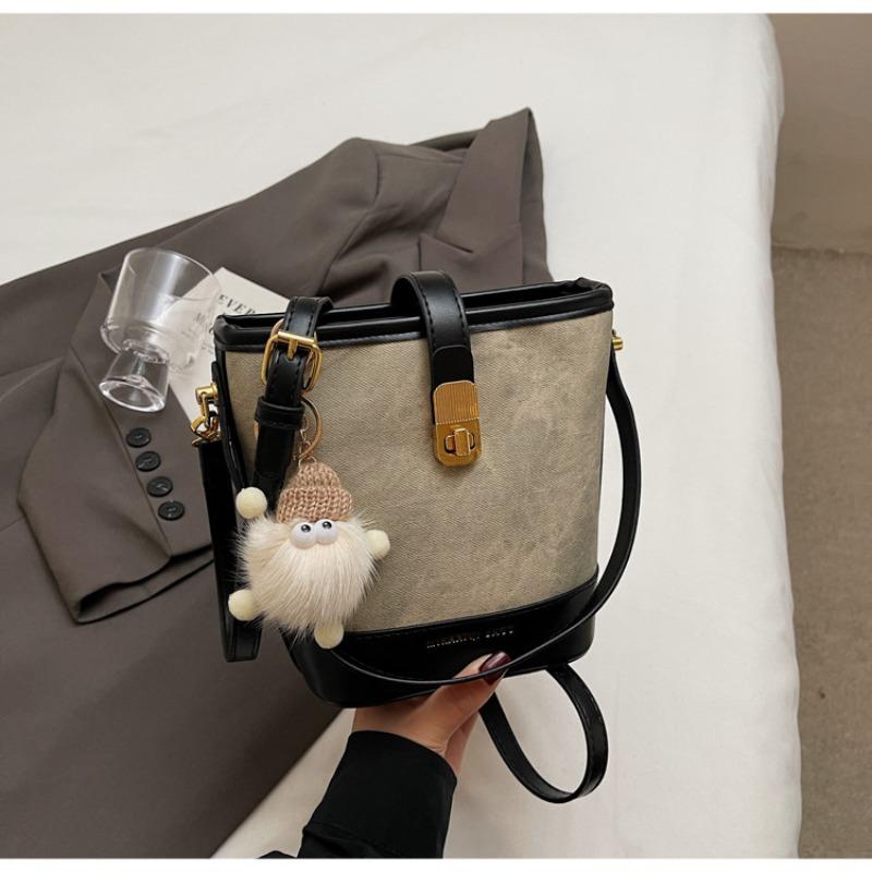 Popular Small Bags Women's Autumn Versatile New Fashion Shoulder Messenger Bag Portable Bucket Bag