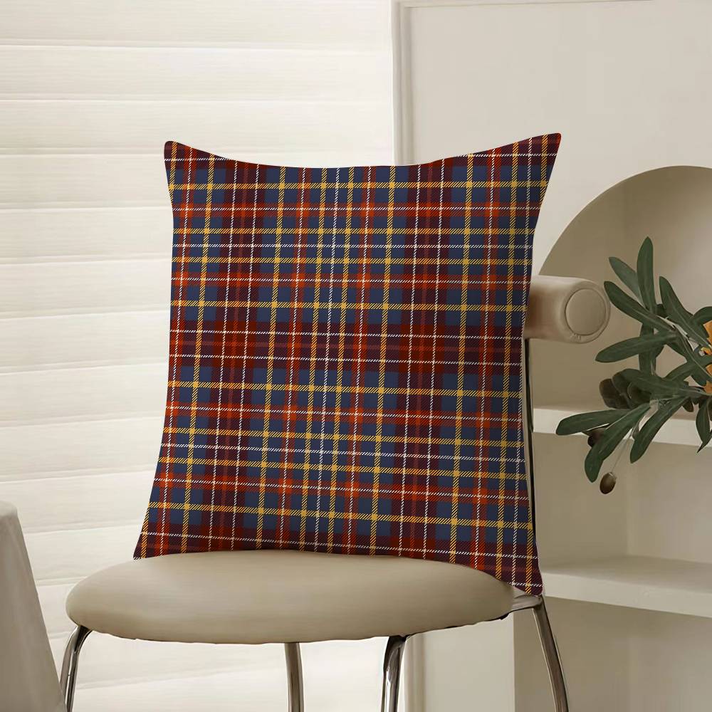 Fashionable Check Pattern Design Pillow Case Comfort Sofa Bed Silky Elegant Invisible Zipper Decorative Cushion Cover