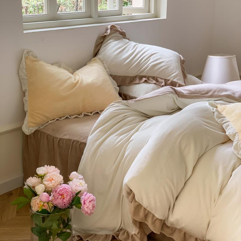 Ins Solid Milk Velvet Four Piece Lace Coral Velvet Quilt Cover Thickened Warm Bed Sheet Flannel Bedding