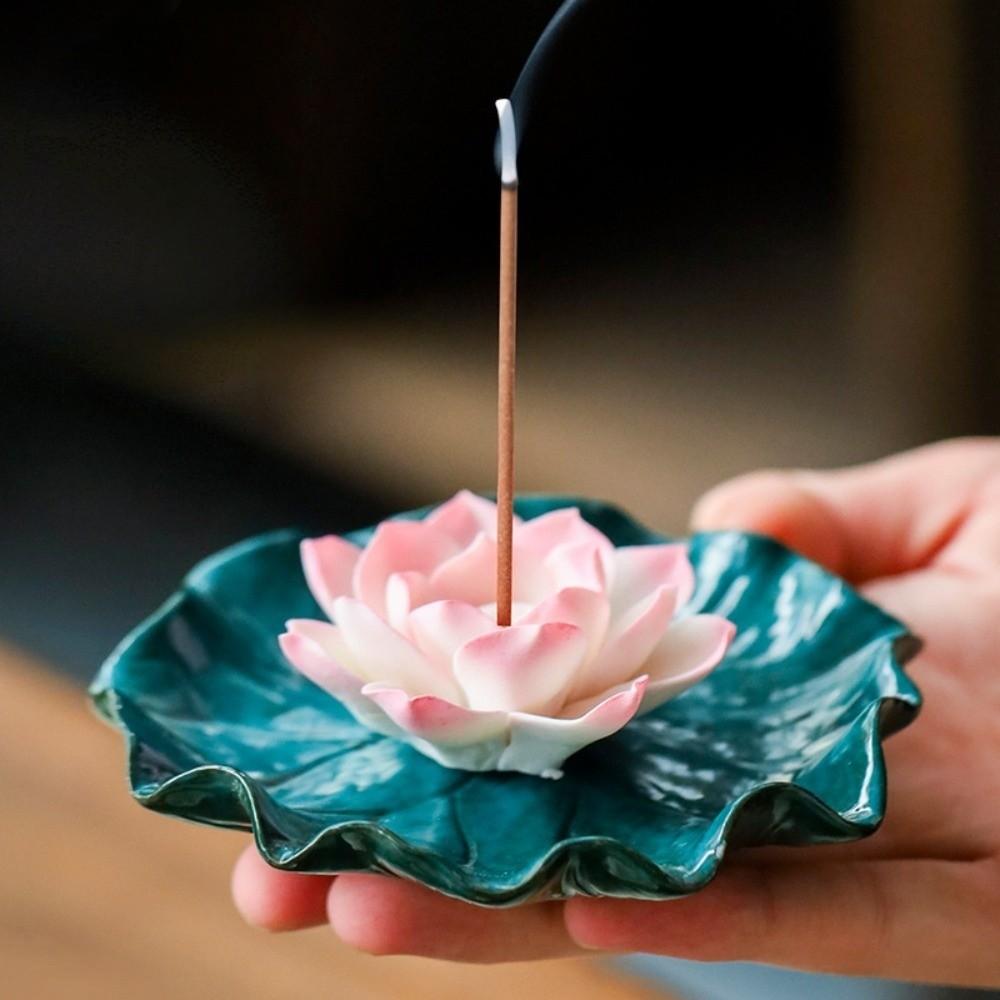 Ceramics Lotus Tabletop Incense Base Zen Chinese Style Lotus Censer Holder Aromatherapy