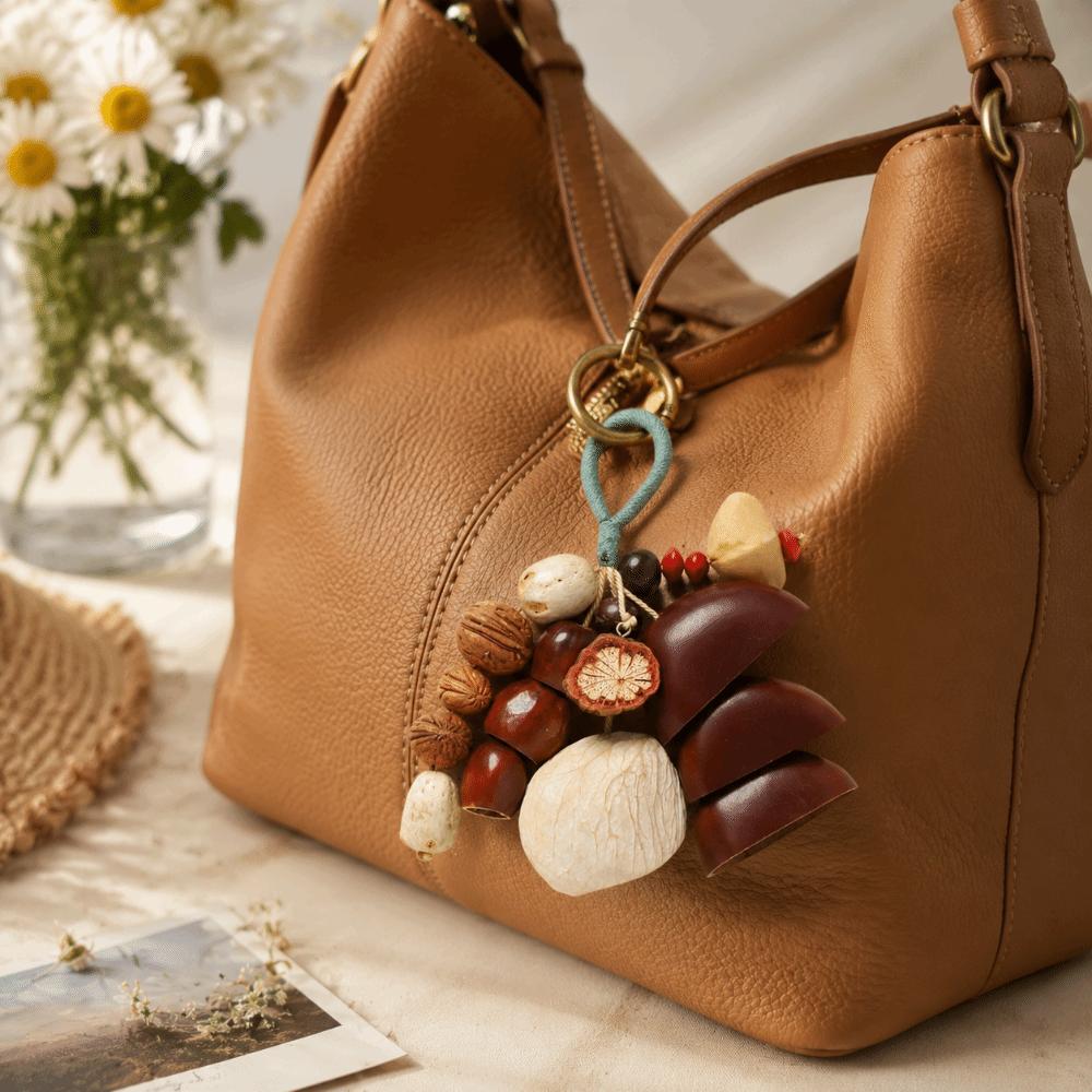 Portable Decor Bell Bag Charm Soothing Sound Natural Fruit Shell Bag Pendant Holiday Gifts