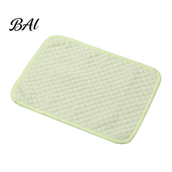 Cooling Crate Pad Dog Mat, Washable Pet Sleeping Mat with 3D Massage Bumps, for Cats Non-slip Mesh Bottom, Ice Silk Summer Dogs Self