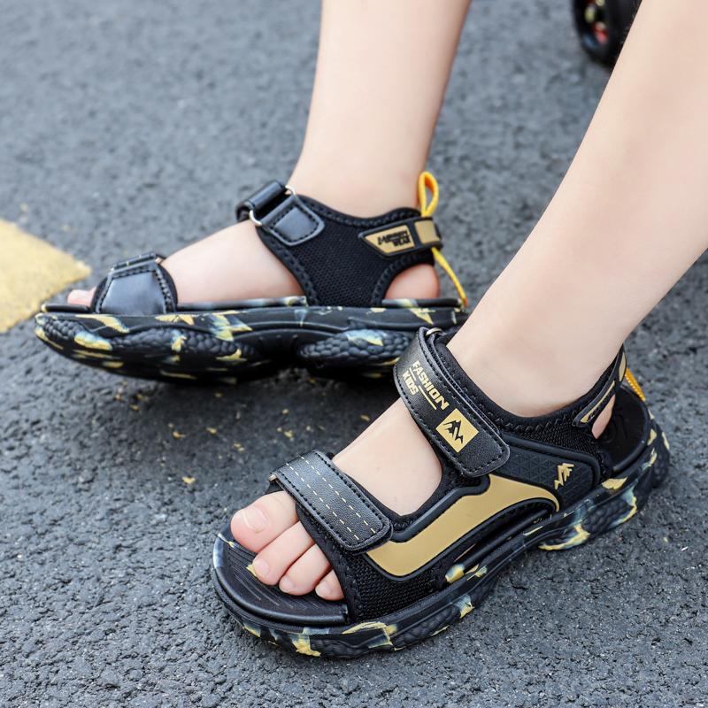 Резиновые нескользящие и износостойкие сандалии Модные детские пляжные сандалии