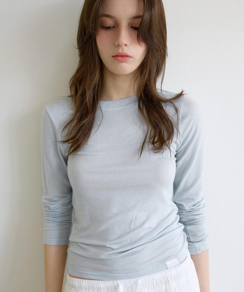 LETTER FROM MOON Letters Routine Long Sleeve T-Shirt (Sky Blue)