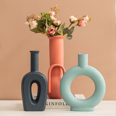 Ваза ceramicheskaya Mordison, цветная, особой формы, в стиле Моранди, европейская, для настольной композиции из цветов, декоративное украшение