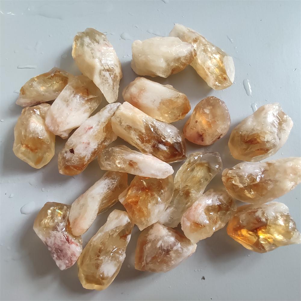 Натуральный цитрин Зубной камень Необработанный одиночный камень Кристалл Чакра Исцеляющий драгоценный камень Рейки Медитация Йога Энергетический камень Минеральный образец