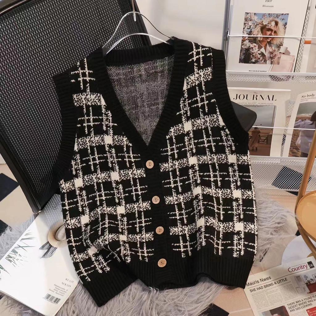 Early Spring French Short Knitted Vest Cardigan with Versatile Temperament for Women
