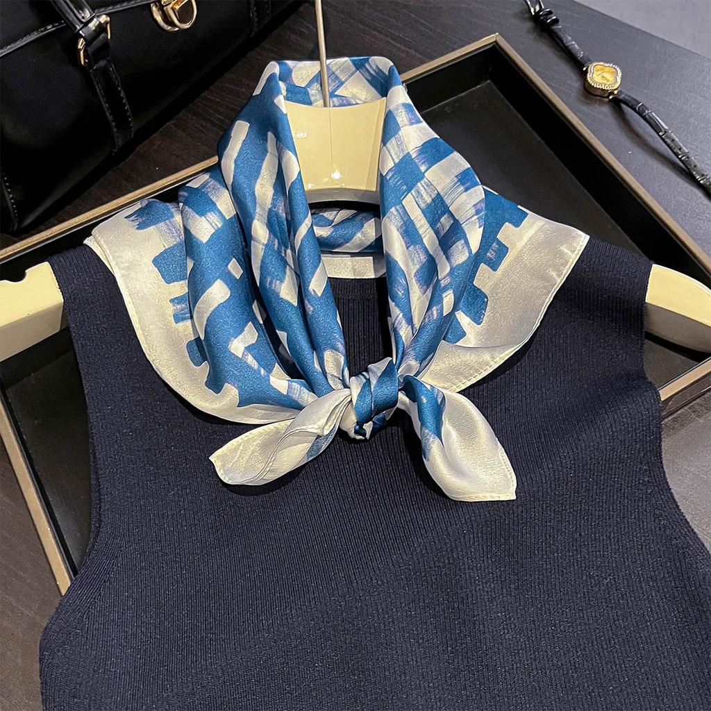 Luxury 100% Mulberry Silk Scarf Women Plaid Print Bandana Shawl Lady Neckerchief Handkerchief Female Decorative Wrap 53cm