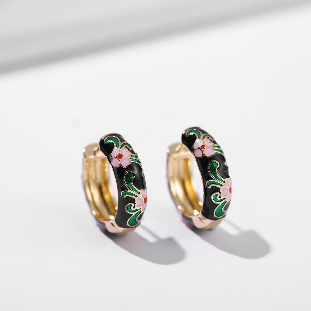 Винтажные Эмалированные Цветы Милые Кольца-Хуги для Женщин Классические Цветные Гравированные Круглые Серьги-Застежки Ретро Brincos