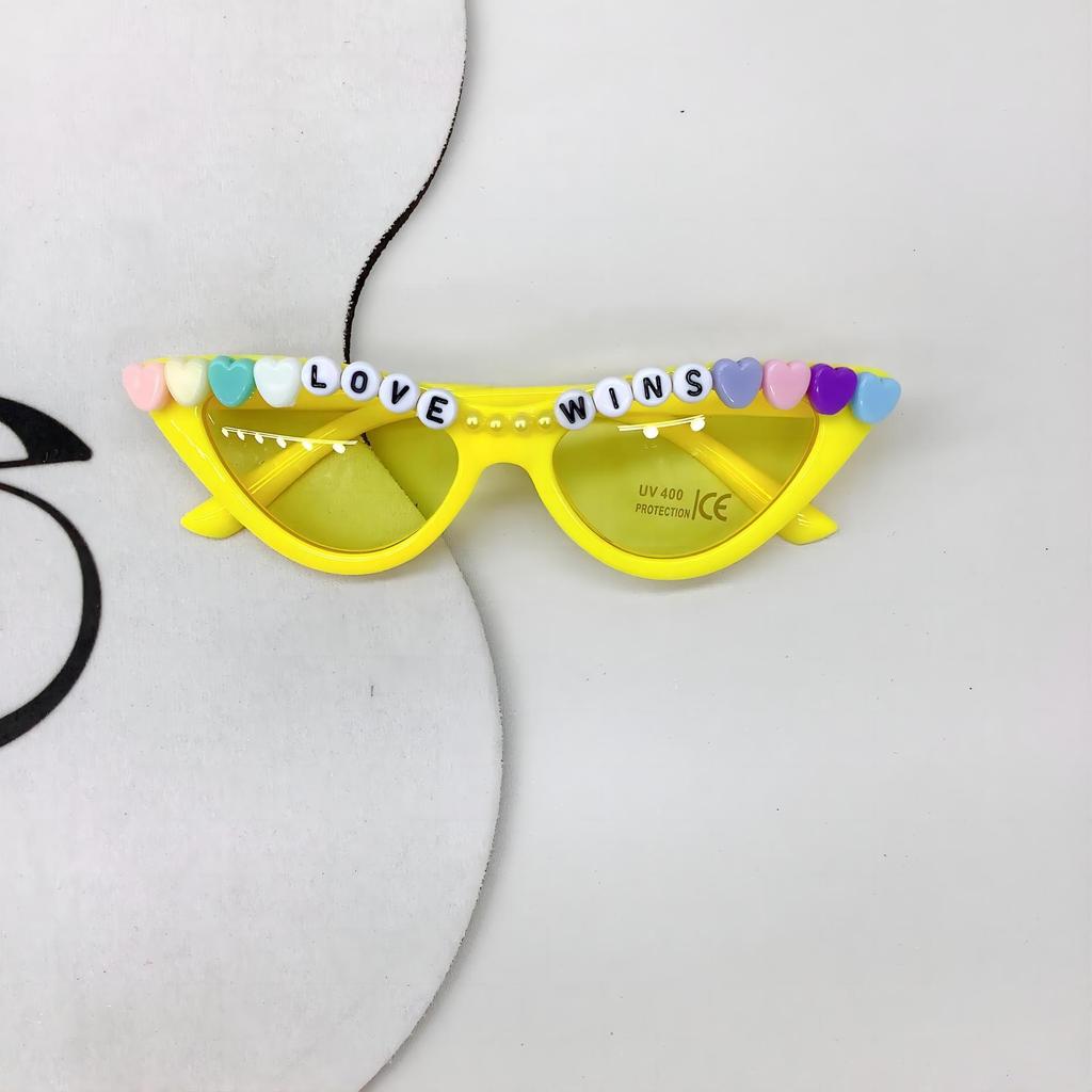 Детские солнцезащитные очки Cat'S Eye Love, модные солнцезащитные очки с защитой от ультрафиолета, солнцезащитные очки для мальчиков и девочек, солнцезащитные очки Tide
