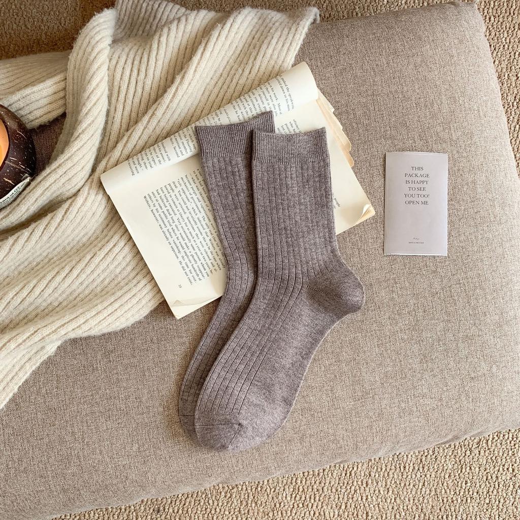 Носки Темно-красные с Лошадью Сезон Двухигольная Вышивка Свадьба Новый год 2026 Год Лошади Носки