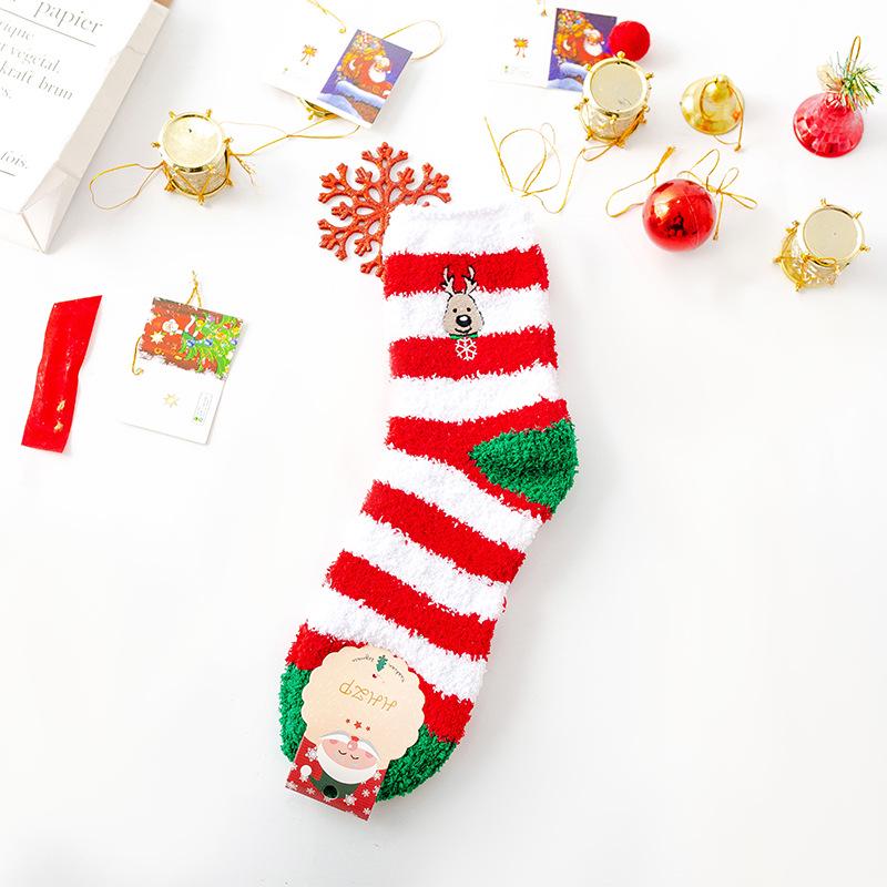 Уютные рождественские носки из кораллового флиса - Полосатые и в горошек, Японский/Корейский стиль, На велюровой подкладке, Утепленные для зимней домашней носки