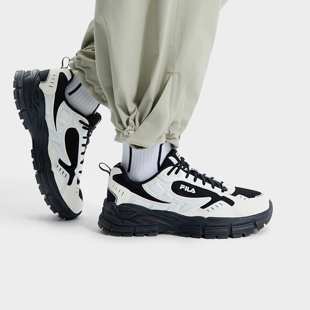 Fila Кроссовки Blade Silver Tooth Удобные Универсальные Легкие Низкие Кроссовки для Бега Женские кроссовки Черные F12W512101FBW