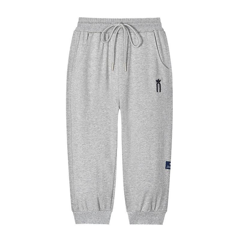 Женские укороченные летние брюки-шаровары прилегающего силуэта - стиль «петит», длина семь восьмых