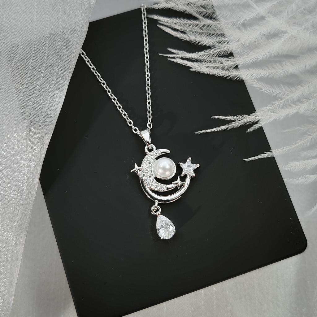 Женское ожерелье Звезда Луна Легкая Роскошь Премиум Универсальное Галактика Падающая Мечта Кулон Ключичная Цепочка
