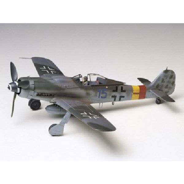 Tamiya 1/48 Focke-Wulf Fw190D-9 Model Kit NEW from Japan