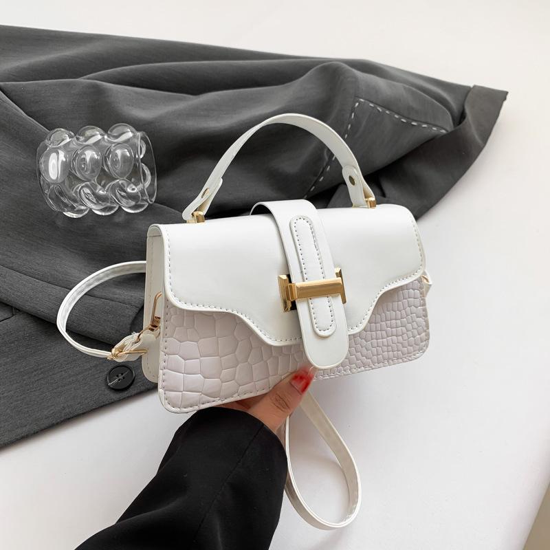 Зарубежный стиль легкая роскошь повседневная простая сумочка 2025 новая ретро нишевый дизайн тренд одно плечо кроссбоди маленькая квадратная сумка