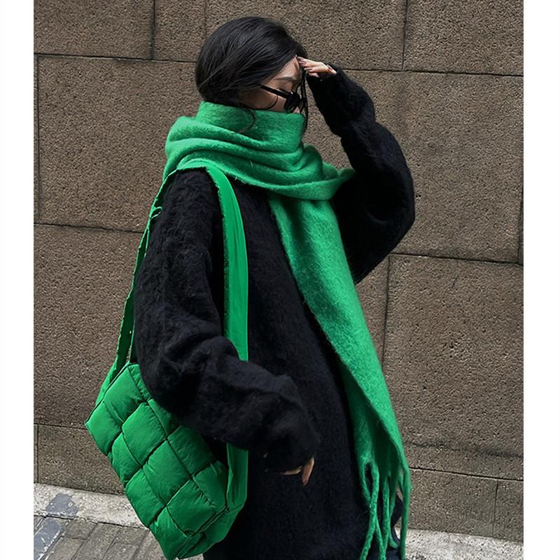 Luxury Cashmere Bright Green Women Solid Scarf Winter Shawl and Wrap Bandana Pashmina Tassel Female Foulard Thick Blanket