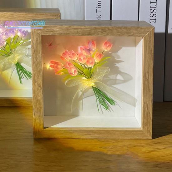 Ночник с цветком тюльпана, деревянная фоторамка ручной работы - 13/10/16, лента с цветами, квадратный подарок, сделай сам, светящийся букет тюльпанов, ночник