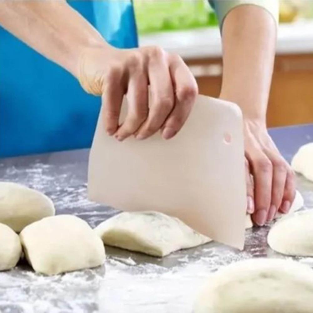 Flexible Dough Cutter Non-Stick Cake Scraper Multifunction Pastry Tool Rice Roll Prep