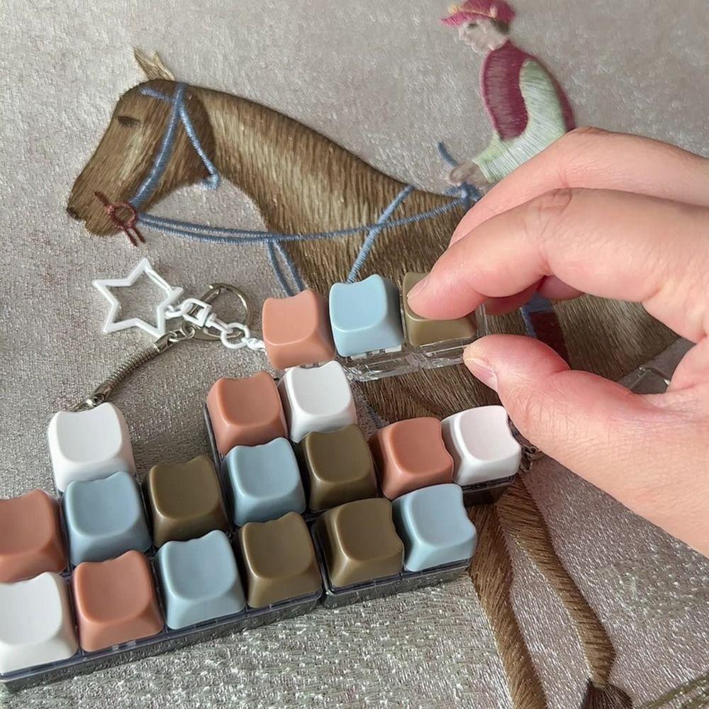 Keys Button Fidget Keychain DIY Keyboard Finger Keyboard Cap Relaxing Pinch Toy  Adult
