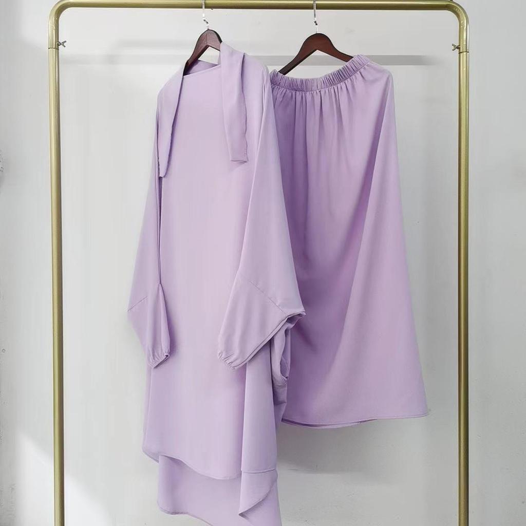 Yiduoduo Hooded Middle Eastern Robe: Solid Color Two-Piece Suit with Side Pockets