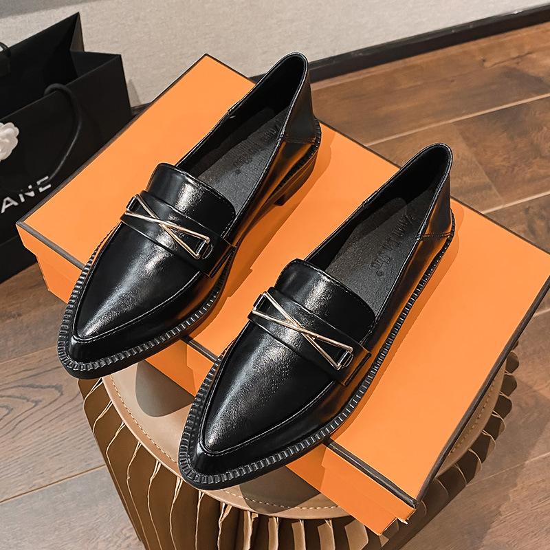 Pointed Toe Womens Loafers Shoes Metal Chain Clogs Platform Casual Female Sneakers Oxfords Slip-on Buckle Creepers On Heels Leat