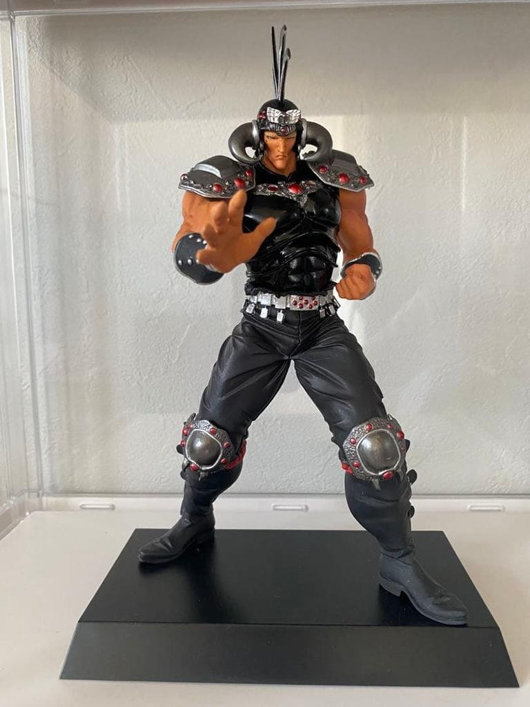 [USED] Fist of the North Star Figure Raoh with Bonus