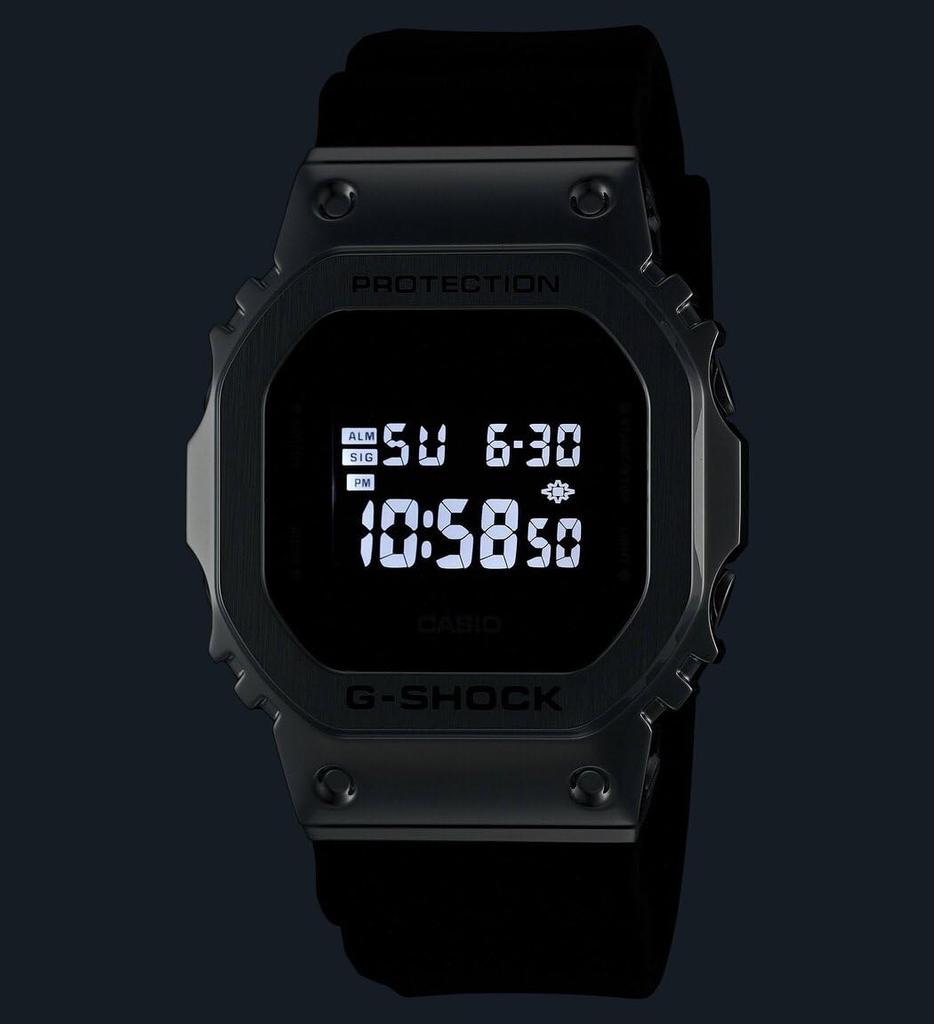Casio Цифровые кварцевые часы серии 5600 [Casio G-SHOCK] G-SHOCK мужские GM-5600U-1 [Товар]