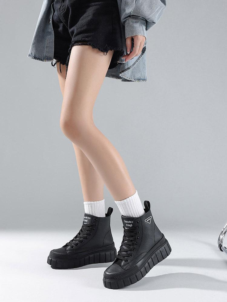 2024 Stylish Black Platform Women's Short Boots – Enhanced Height, Casual and Sporty Fit