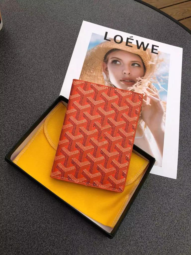 Dogtooth Print Goya Passport Holder & Coin Purse - Stylish & Versatile Wallet