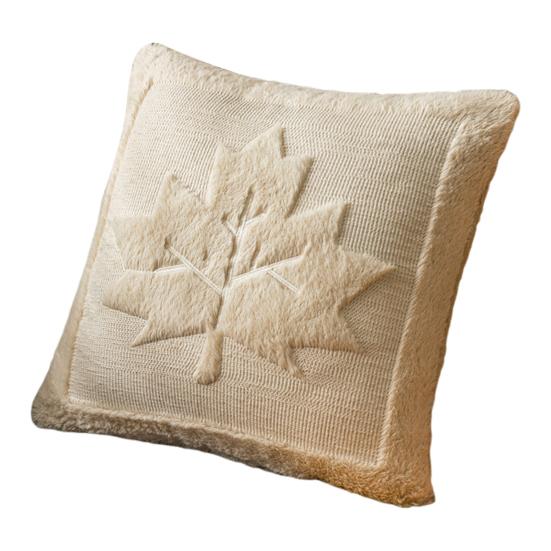 Fall Throw Pillow Cover 18"x18" Plush Pumpkin Pillow Cover Fluffy Maple Leaf Decorative Cushion Cover for Autumn Farmhouse Home Couch Sofa Bedroom Car
