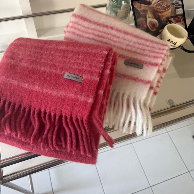 Women's Thickened Scarf: Soft Merino Wool Blend, Minimal Shedding, High Quality Winter Cold Protection