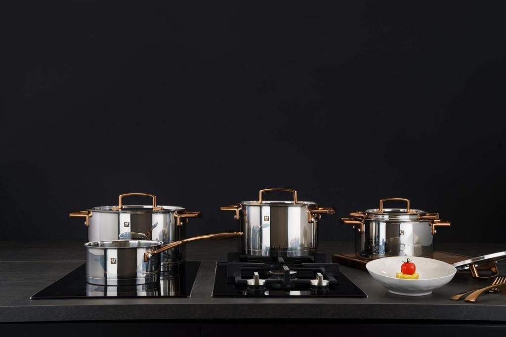 Zwilling Henckels Japan Sera Rose Gold Frying Pan Stainless Steel 3 Layer Bottom Structure IH Compatible Dishwasher Safe 10 Year Warranty Official