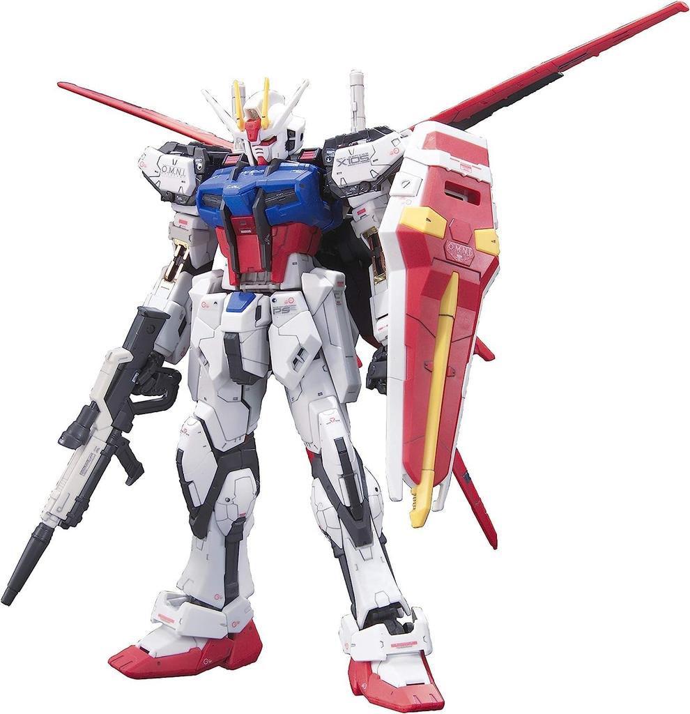 BANDAI SPIRITS Пластиковая модель RG Mobile Suit Gundam SEED Ale Strike Gundam в масштабе 1/144 с цветовой кодировкой