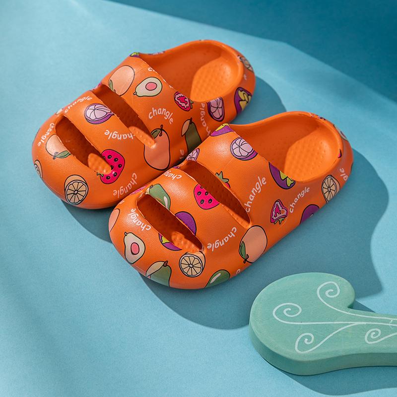 Модные летние тапочки 2024 года, милые домашние тапочки для детей, для дома, для мальчиков и девочек, нескользящие, модные, пляжные, повседневные сандалии, обувь для малышей