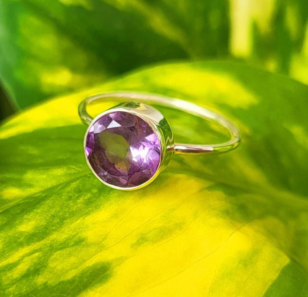 Кольцо из стерлингового серебра 925 пробы с натуральным круглым аметистом, размер 8, подарочное кольцо