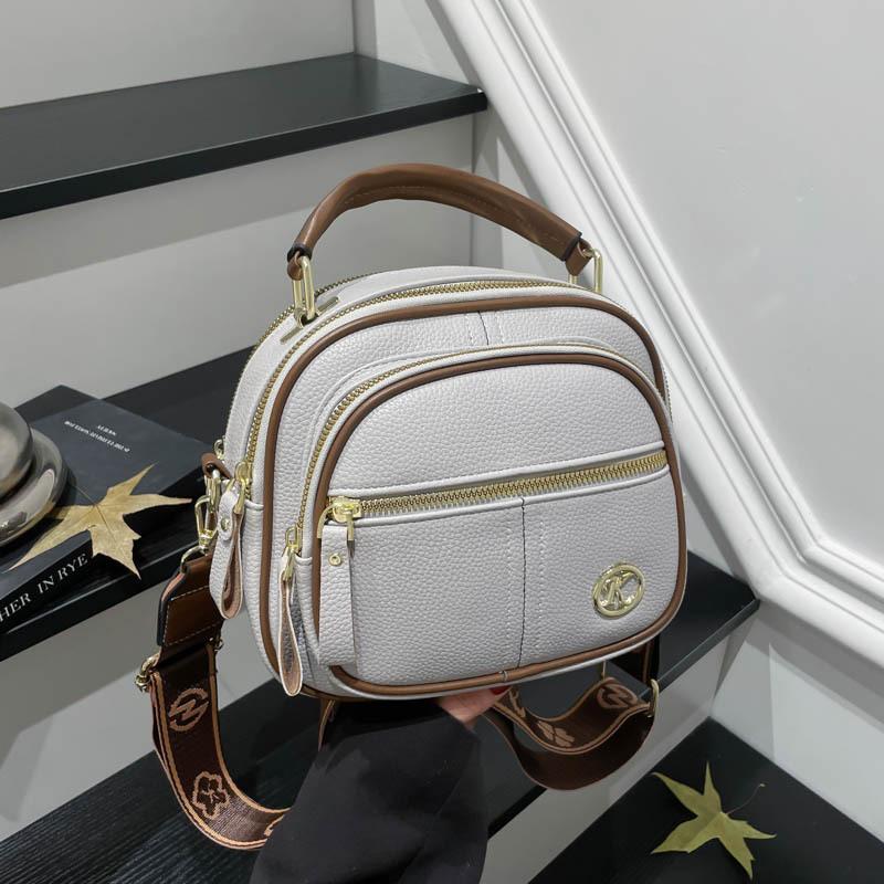 Модная и повседневная женская сумка кроссбоди на одно плечо, маленькая квадратная сумка для женщин для ношения в руке