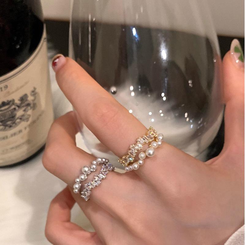 Light Luxury Retro White Zirconia Pearl Double-layered Open Ring Female Exquisite Fashion Versatile Niche Senior Sense of Finger Ring Everyday Ring