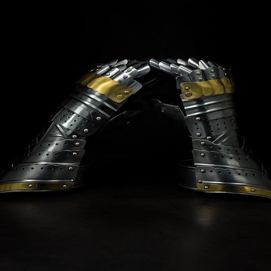 Средневековый Воин Сталь Готический Рыцарский Стиль Воин Функциональные Перчатки Наручи Латунная Отделка , Перчатки на Хэллоуин , Подарок на День Рождения