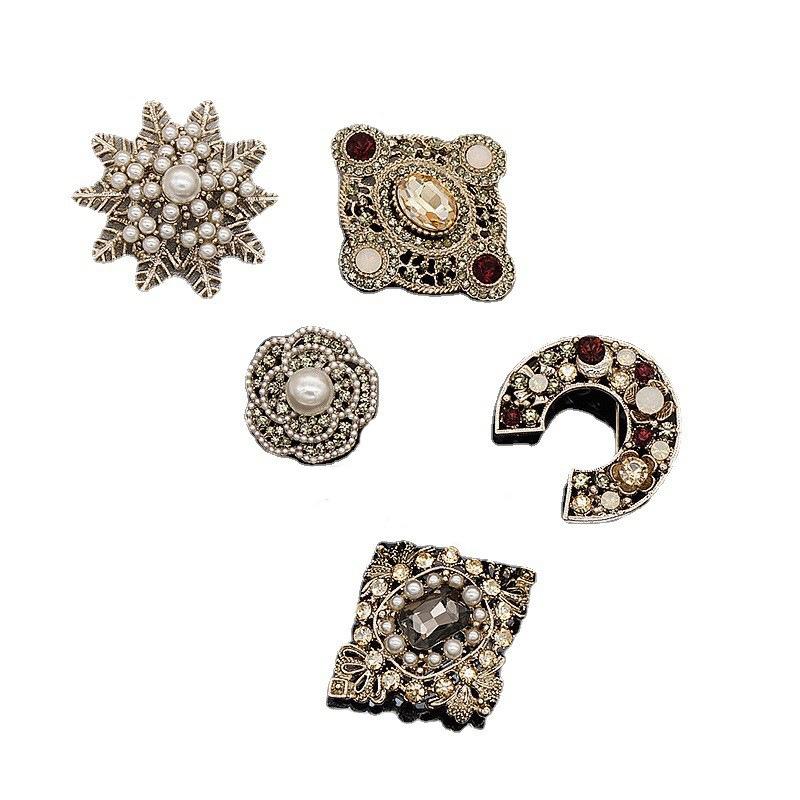 British Vintage Baroque Court Brooch Medieval Men'S And Women'S Suit Micro Diamond Pearl Flower Brooch Coat Accessories