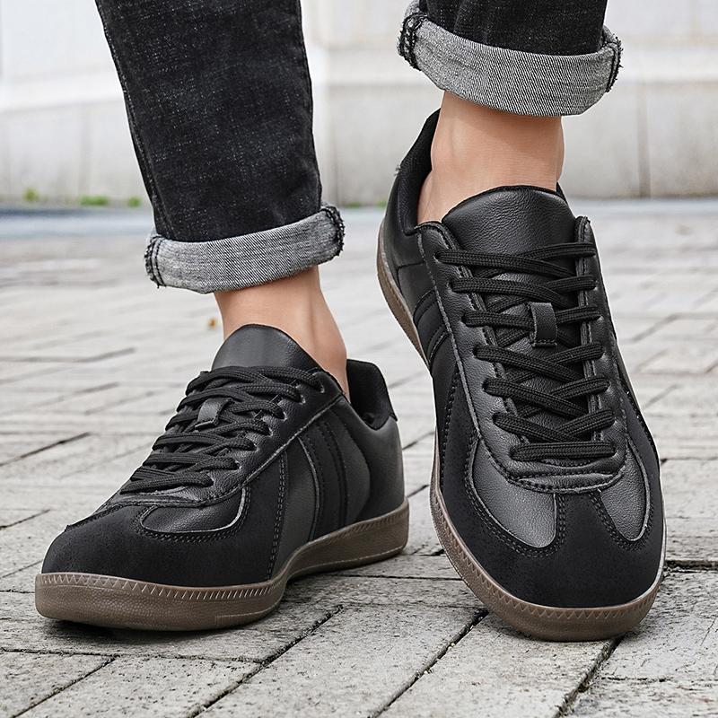 Retro New Casual Men's Shoes Versatile Plus Size Couple Style Niche Leather Surface Board Shoe Must-have for Outdoor Celebrities