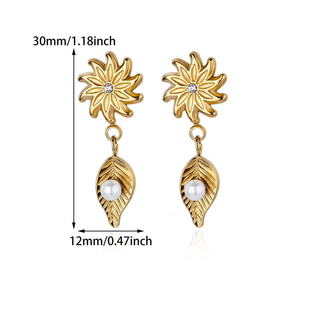 Early Autumn New Retro Stainless Steel Flower Earrings Wind High-end Light Luxury Medieval Earrings