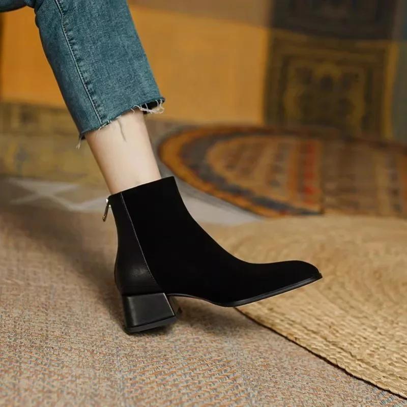 Fashion 2024 Winter Women New Fashion Boots Retro Suede Lightweight Shoes Thick Heeled Boots with Back Zip Casual Comfort Female Shoes