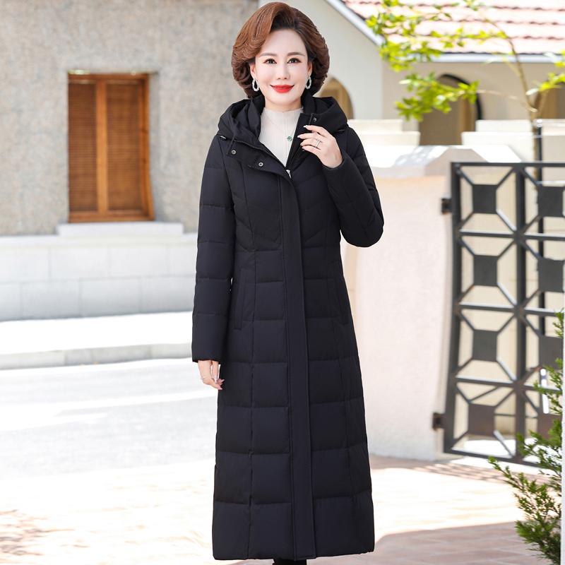 Женское длинное пуховое пальто среднего возраста для мамы, 2023 г., элегантные высококачественные куртки на белом утином пуху из 90% толстого теплого пальто с капюшоном