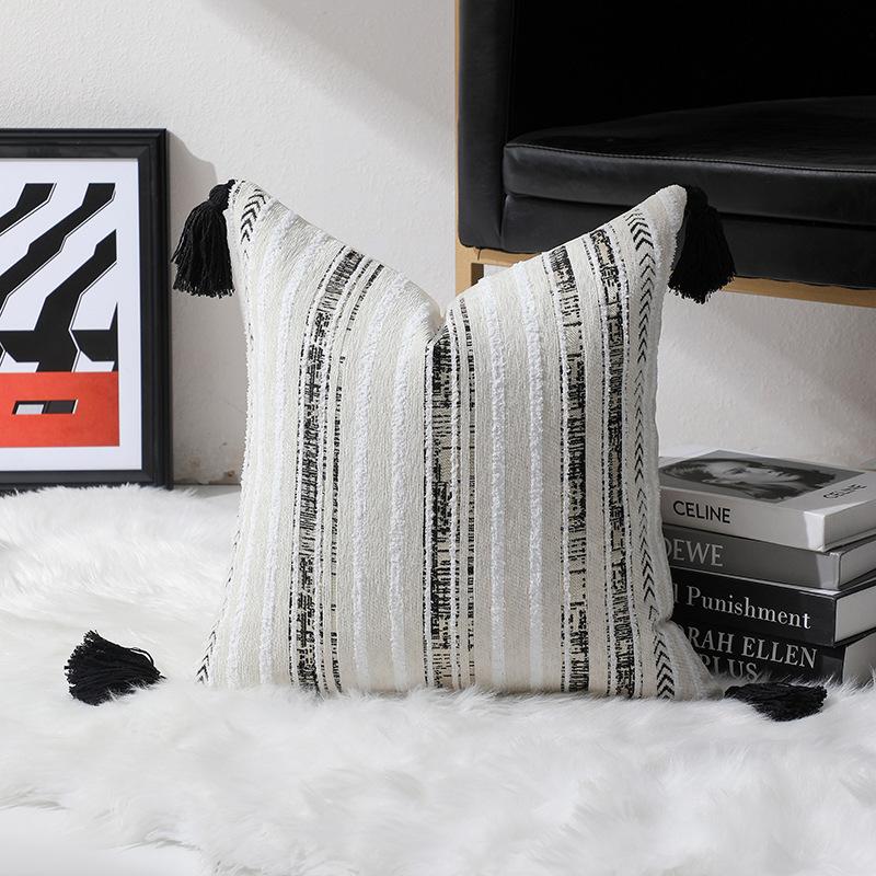 Dyed Jacquard Striped Geometric Tassel Pillow Cover